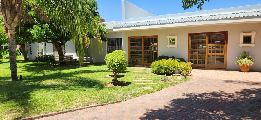 4 Bedroom Property for Sale in Oosterville Northern Cape